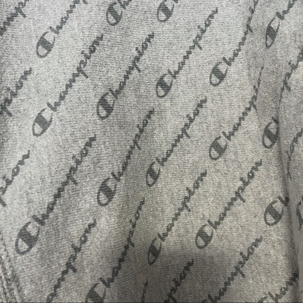 Champion Reverse Weave Gray Logo Sweatshirt Size Medium - Picture 3 of 6